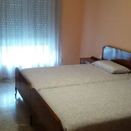 2 דירה Campomanes