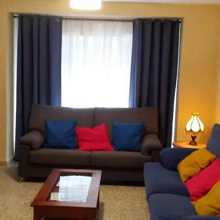 Apartamentos Campomanes Apartment *